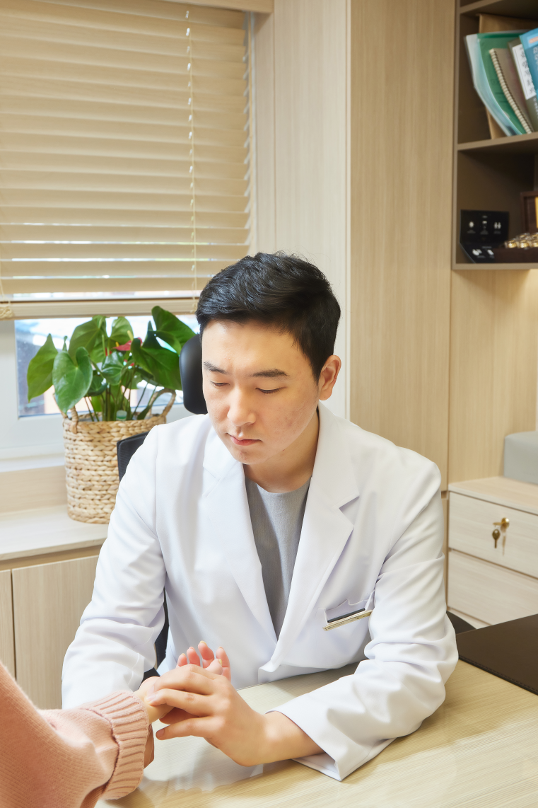 높아지는 기온에 야외 활동량 증가, 교통사고 후유증 ‘조심'